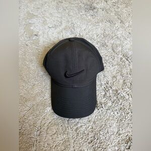 Nike Women's L91 Cap Core black